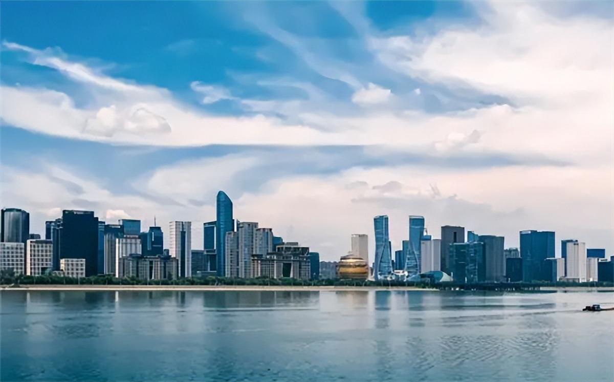 大力推進智慧城市化建設，杭州朝“全國數(shù)字經(jīng)濟第一城”目標奮進