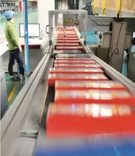 廣東中煙推動數(shù)字化化轉(zhuǎn)型，RFID成品倉儲管理系統(tǒng)成功上線